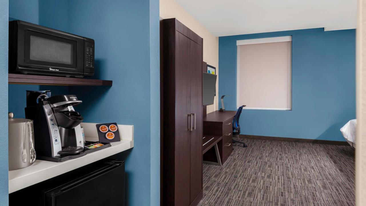 Hotel Express - Kansas Downtown By Ihg