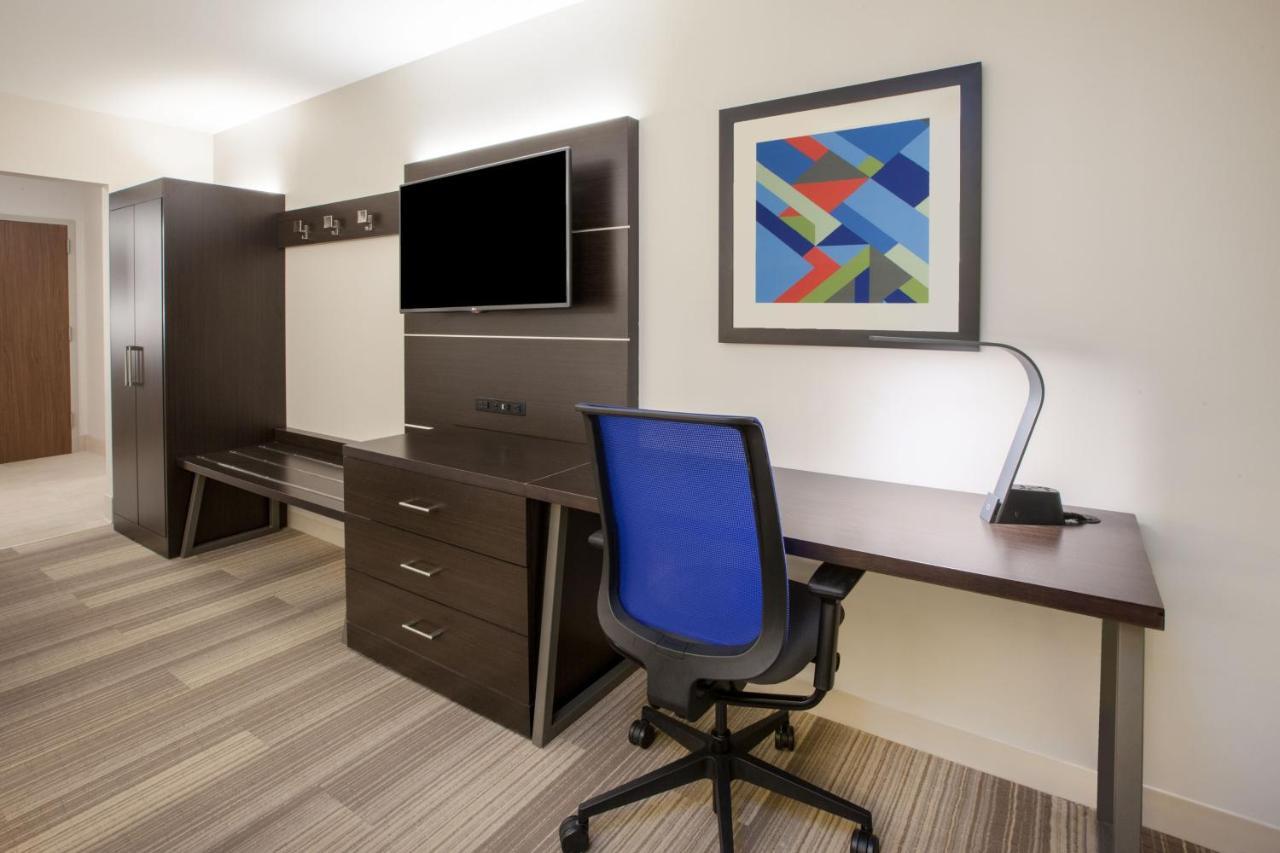 Holiday Express - Downtown By Ihg 2*