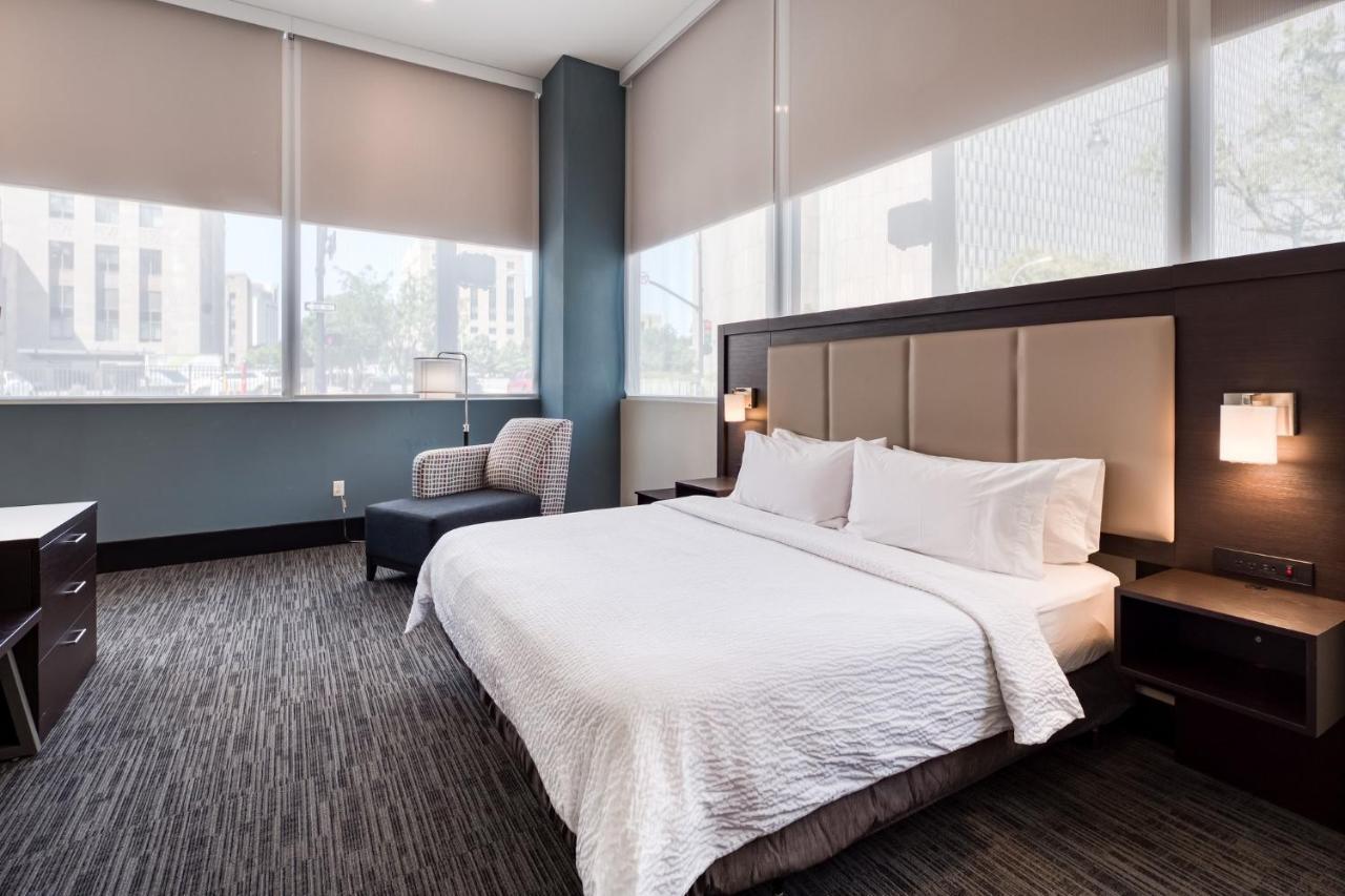 Holiday Express - Downtown By Ihg 2*