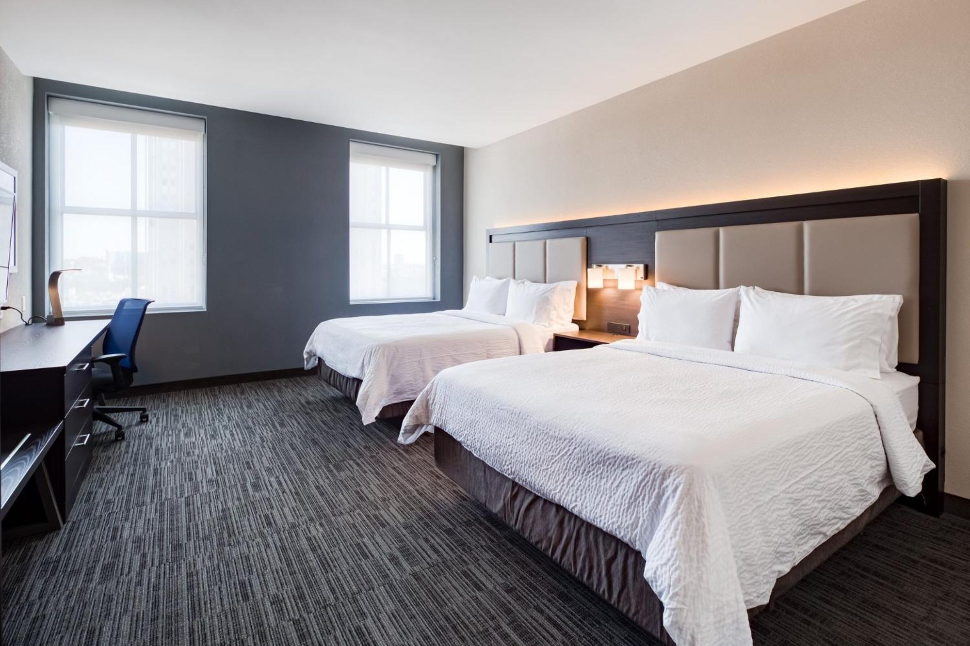 Holiday Express - Downtown By Ihg 2*